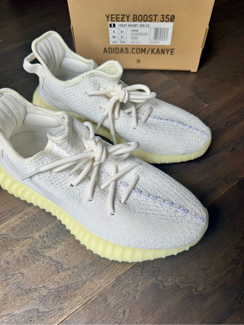 Yeezy Boost 350 V2 Pale Cream Sneakers - Picture 3 of 7